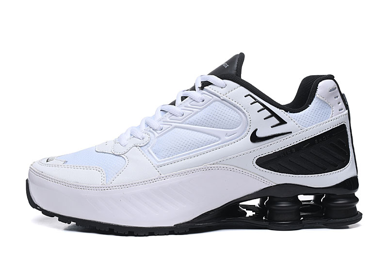 Stylish Nike Shox R4 White Black